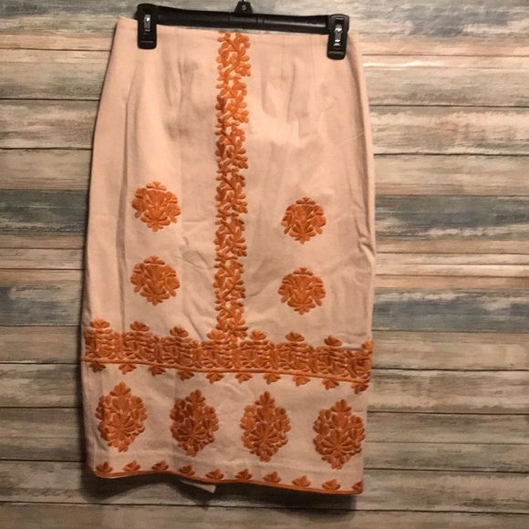Anthropologie Verona Embroidered Pencil 4 skirt - Picture 7 of 15